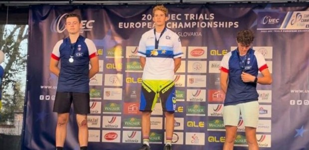 El cartagenero campeón del mundo Dani Cegarra cierra la temporada de trial bici con un oro en el Europeo