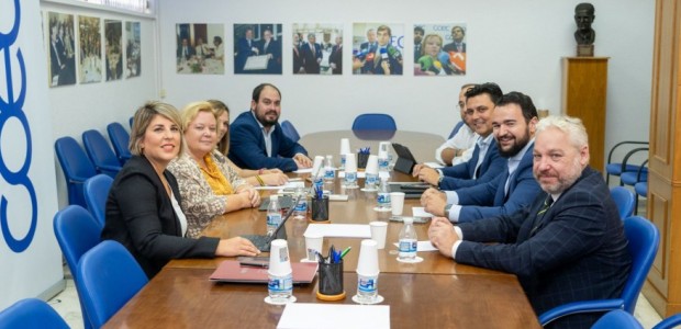 Todos los alcaldes del litoral y los empresarios de Cartagena piden que la Comunidad asuma las competencias de Costa