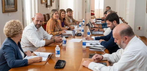 El Ayuntamiento inicia el expediente para la adjudicación de un centro de formación industrial en Los Camachos