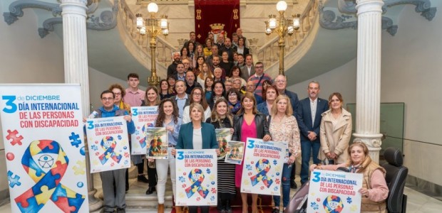 El Ayuntamiento de Cartagena crea la primera escuela de Navidad para niños con discapacidad