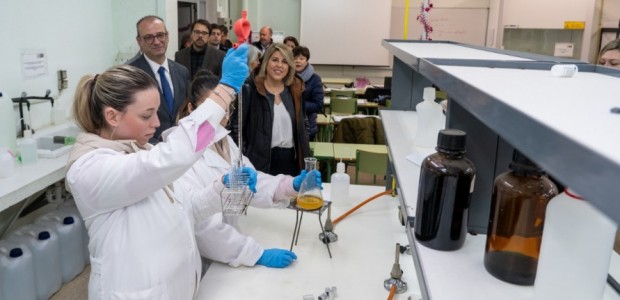 Cartagena entra a la red nacional de FP de Excelencia con el proyecto formativo del Politécnico para el sector químico