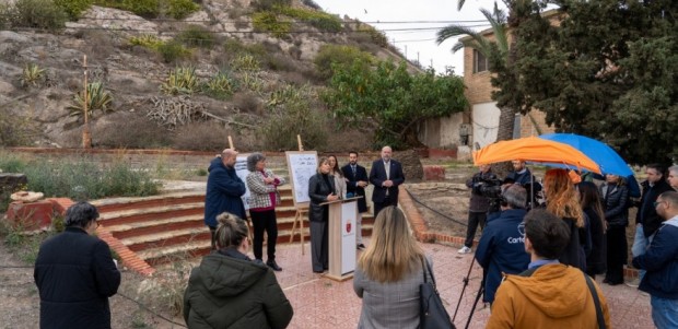 Ayuntamiento, UPCT y Comunidad Autónoma se unen para integrar el cerro de San José en Cartagena con zonas verdes y deportivas