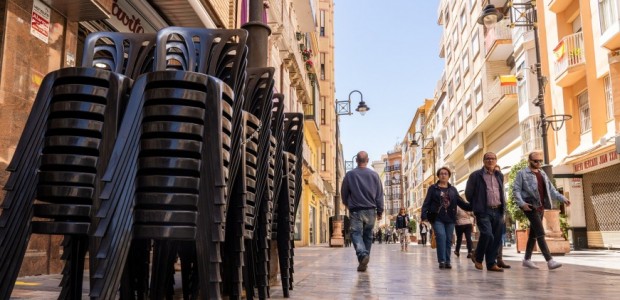 A la venta por internet las sillas de Semana Santa de Cartagena