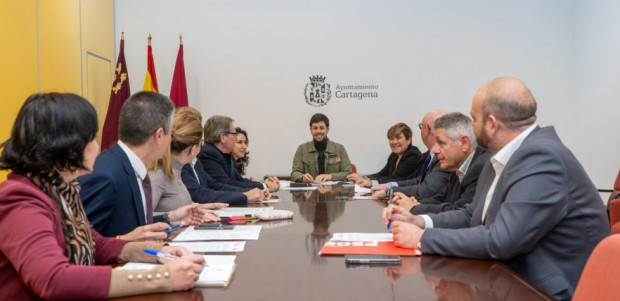 Cartagena promoverá la patata temprana de La Puebla a través de su integración en la Red de Municipios Productores de este tubérculo