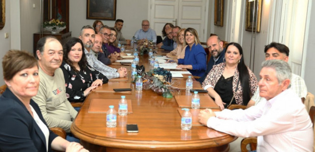 La nueva directiva de la FAVCAC comienza a trabajar con el Ayuntamiento en los principales asuntos de interés vecinal
