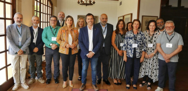 Cartagena se integrará en una asociación de ciudades fortificadas para crear itinerarios culturales y la candidatura ante la UNESCO