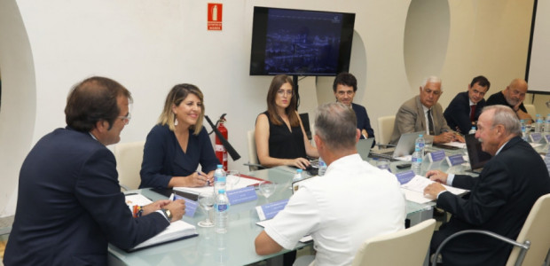 La nueva Ley de Simplificación Administrativa impulsará la actividad industrial en Escombreras