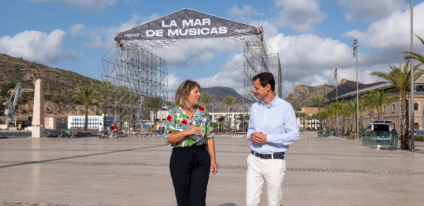 La Mar de Músicas ofrece todos los conciertos gratuitos este miércoles para celebrar los 30 años del festival y el 75 aniversario de Repsol