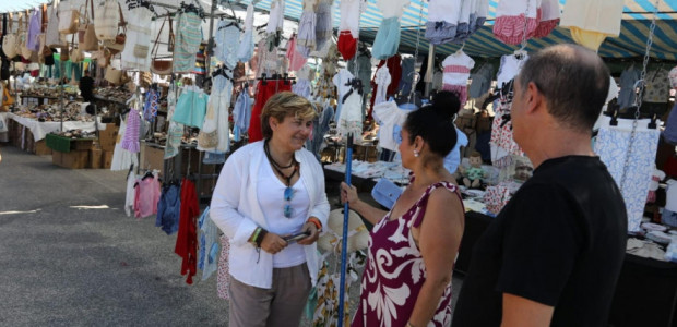 El mercadillo de Cabo de Palos amplía con Food Trucks su oferta gastronómica