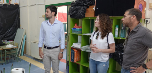 El Ayuntamiento invertirá cerca de 2 millones en colegios en dos años tras las obras de este verano en 12 centros