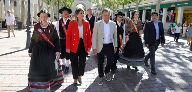 La alcaldesa urge al Ministerio a unir con trenes híbridos Cartagena y Madrid mientras electrifica la línea