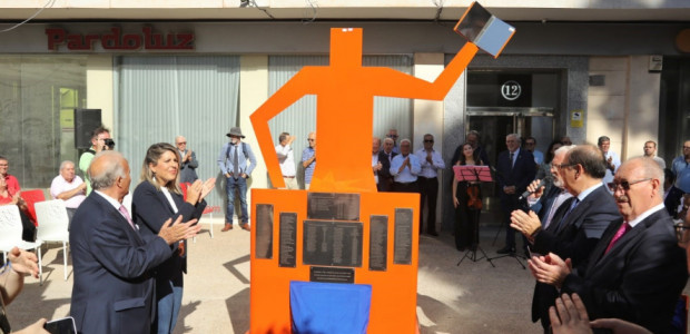 Cartagena clausura el Centenario de la Escuela de Aprendices de Bazán con un homenaje a la figura del Maestro Cartagena clausura el Centenario de la Escuela de Aprendices de Bazán con un homenaje a la figura del Maestro