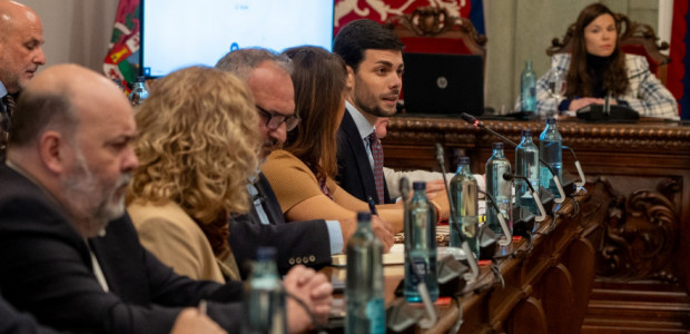 Jáudenes: “Los de la censura se inventan quiebra para justificar su asalto al Ayuntamiento”