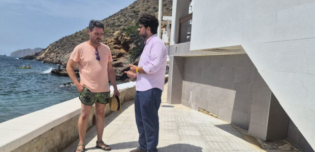 El Ayuntamiento finaliza las obras en la escollera de El Portús y garantiza un acceso seguro a vecinos y visitantes