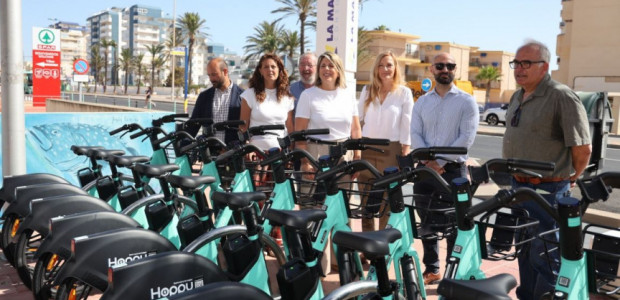 La Manga avanza hacia un nuevo modelo de movilidad con más transporte público y alternativas al vehículo privado