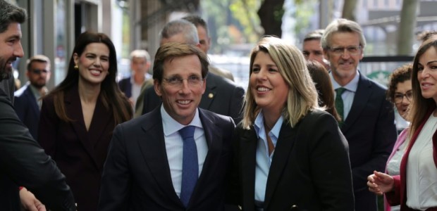 Arroyo: “Vamos a defender la democracia y poner fin a un sanchismo acorralado por la corrupción”